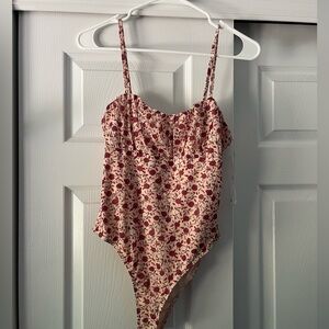 Lulu's Floral Bodysuit in Red and Cream